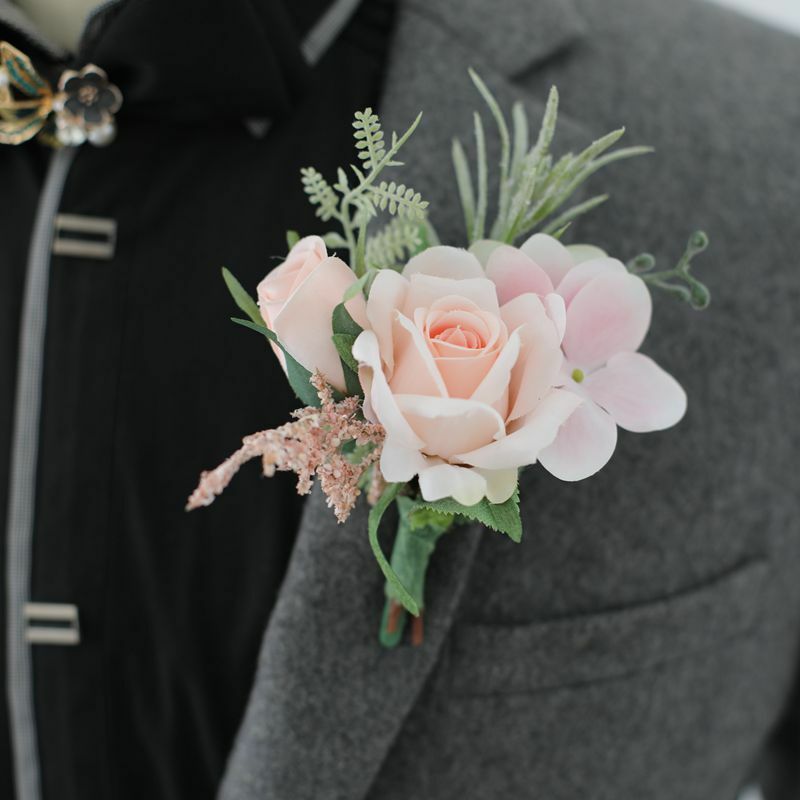 Beige Boutonnieres fiori rose artificiali seta corpetto bianco Buttonhole Groomsmen Boutonniere per uomo accessori da sposa