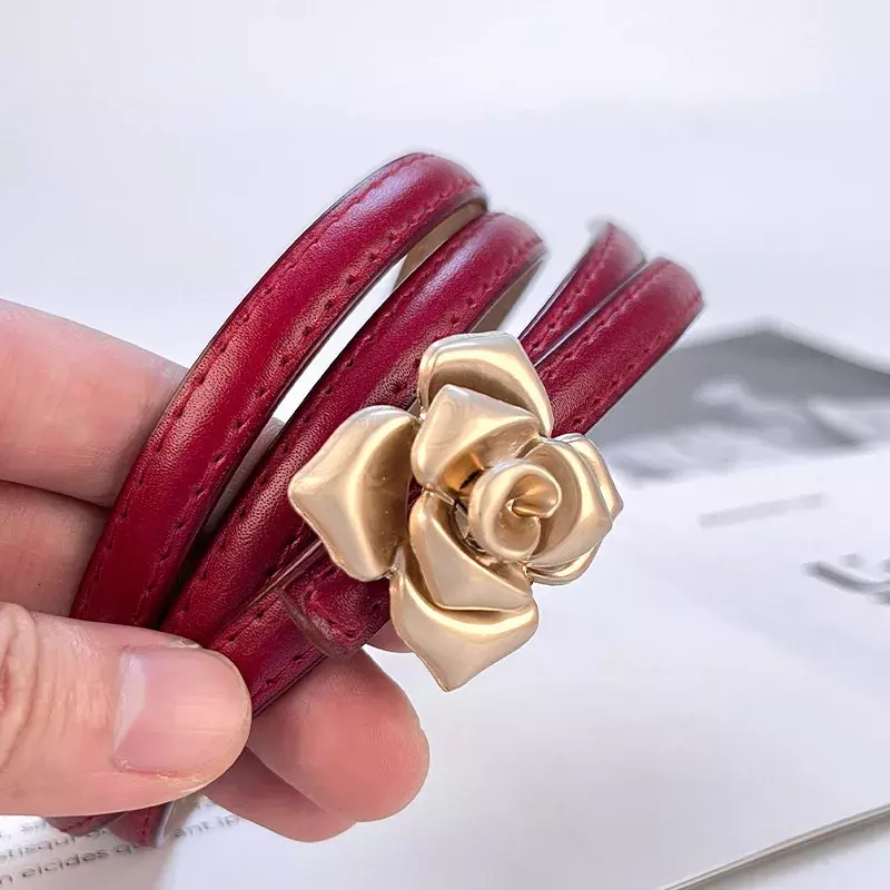 1,0 cm neue Designer einzigartige Rosen gürtel Damenmode Rindsleder dünnen Gürtel Damen Jeans Kleid Taille modisch vielseitig