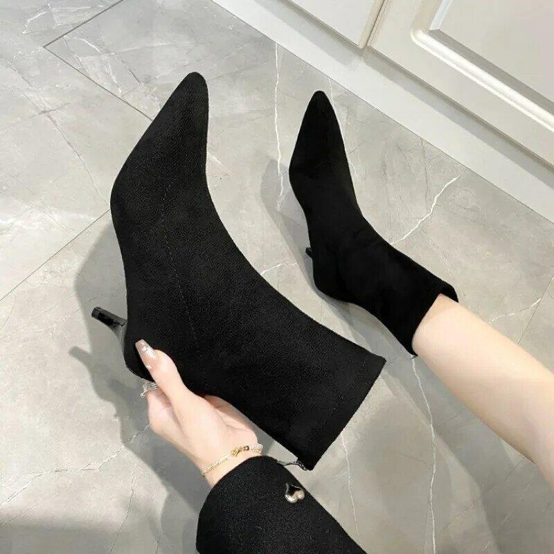 Bota elástica de tricô para mulheres, bota de feltro de salto alto, sapatos de meias pretas elegantes, 2024