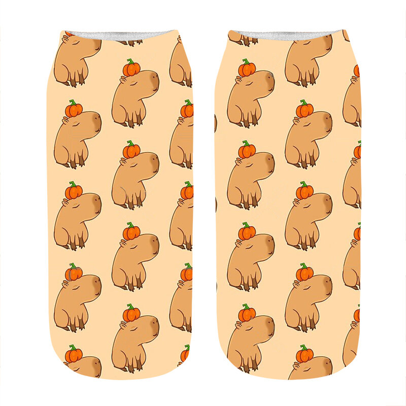 ถุงเท้าผู้หญิง Kawaii ตลก Capybara พร้อมพิมพ์ถุงเท้าผู้หญิง Harajuku Happy Novelty น่ารักลำลองสาวของขวัญถุงเท้าสำหรับผู้หญิง