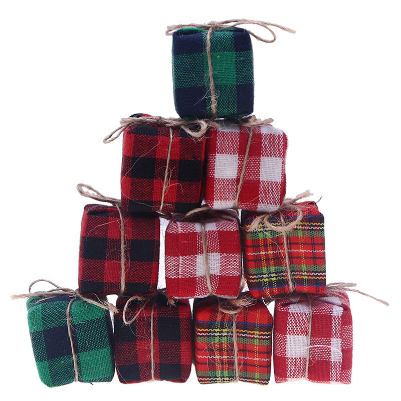 5 szt. Miniaturowy domek dla lalek pudełko na prezent świąteczny szkocja przyjęcie świąteczne wisiorek dekoracyjny dzieci udają, że bawią się w akcesoria do domu lalki