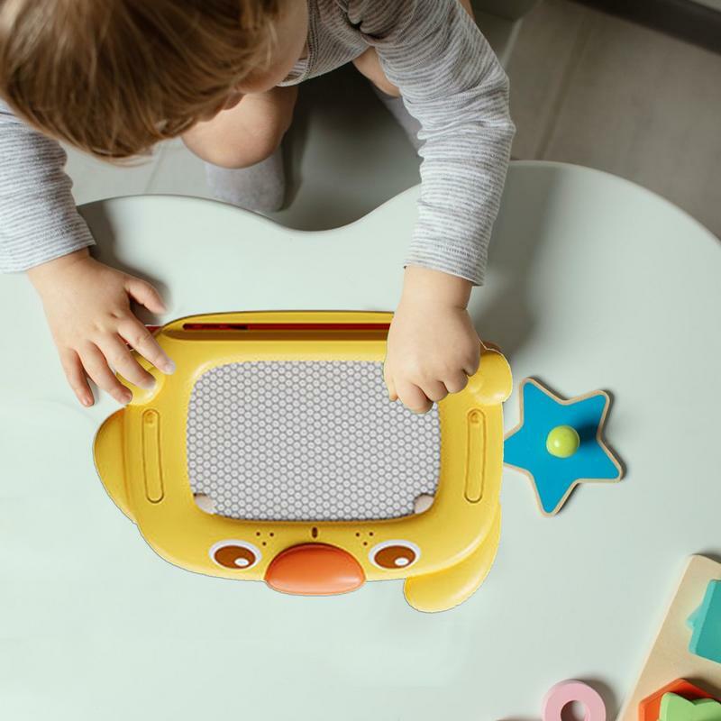 Mainan anak papan gambar magnetik mainan pendidikan prasekolah Montessori seni Dot magnetik besar mainan Seni titik magnetik Montessori