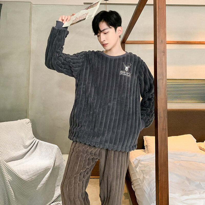 Conjunto de pijama de franela gruesa y cálida para hombre, ropa de dormir de terciopelo Coral, moda coreana, traje de invierno, 2022