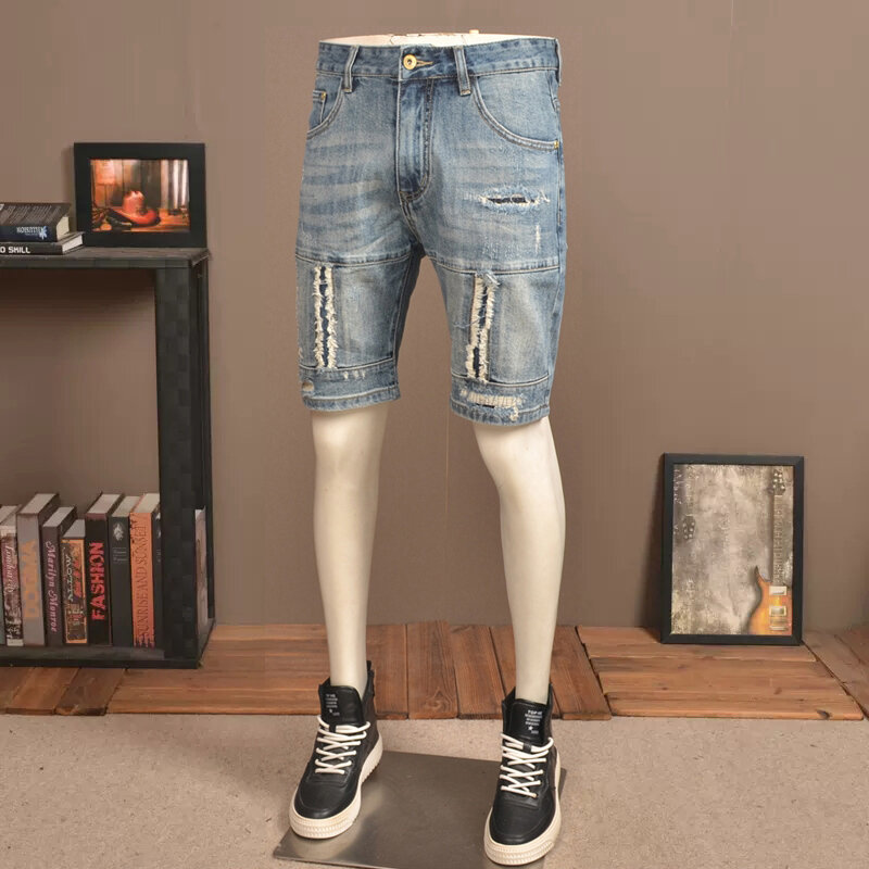 Markowe letnie męskie jeansy niebieskie w stylu Retro elastyczne Slim Fit podarte krótkie jeansy ze splecionym designerskim hiphopowym dżinsowym spodenkiem Hombre