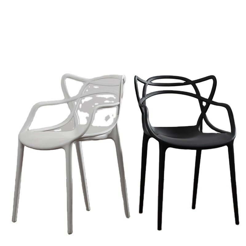 เก้าอี้โมเดิร์นเรียบง่ายเก้าอี้รับประทานอาหารพลาสติกแบบนอร์ดิกสำหรับใส่สบายเก้าอี้ซ้อนกาแฟ