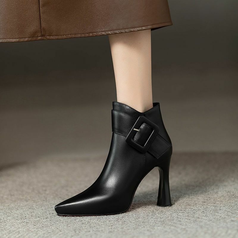 2022 stivali da donna di nuova moda tinta unita cerniera leggera temperamento inverno stivali da donna invernali con tacco alto a punta da donna