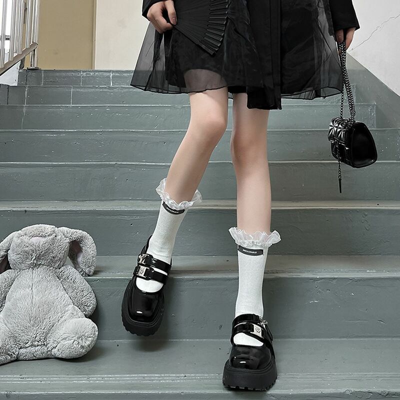 Kaus kaki tabung sedang kaus kaki gaya Harajuku Ruffle berenda kaus kaki wanita mode katun aksesori pakaian kaus kaki Lolita kaus kaki gaya Jepang