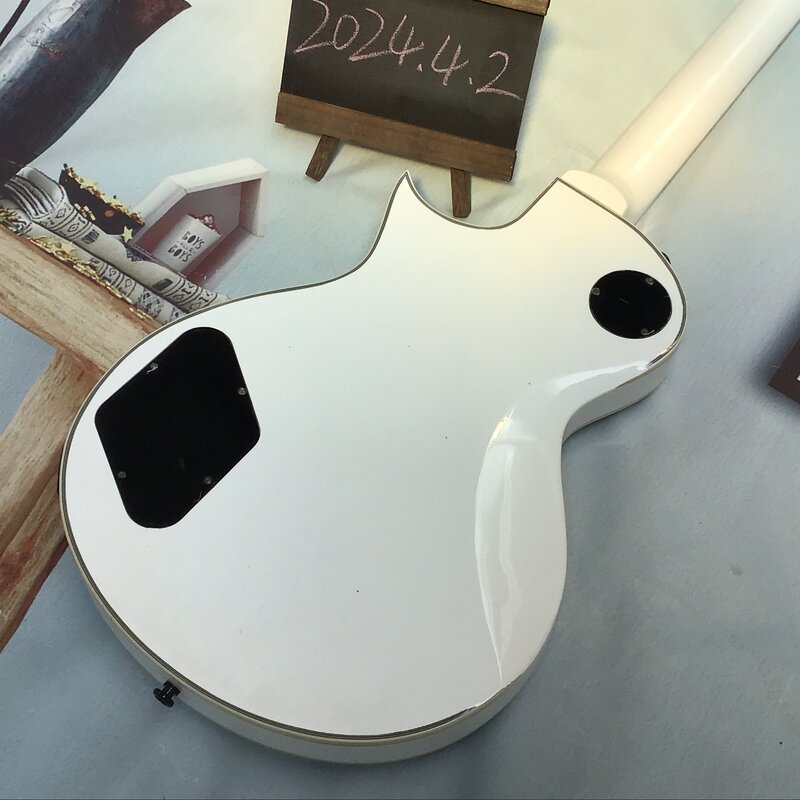 Guitarra eléctrica con cuerpo de corazón de melocotón blanco, tamaño normal, envío gratis, en stock, envío inmediato