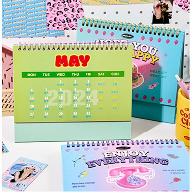 Calendario de la serie de Feliz Año Nuevo, planificador de mesa de horario diario, estilo Kawaii Cherry Cake INS, 2024