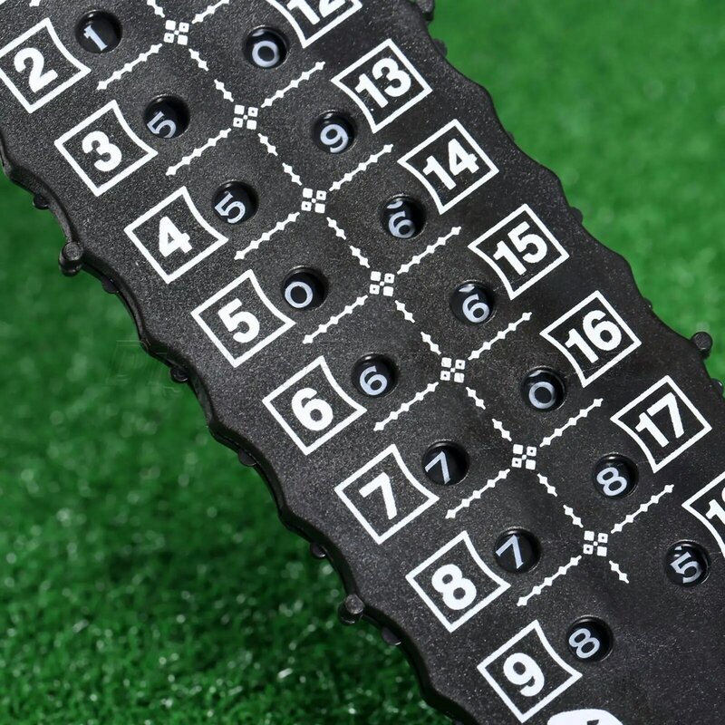 Llavero portátil de plástico negro para Golf, palo de 18 agujeros, palo de puntuación, contador de tarjetas, Ayuda de entrenamiento de Golf, 1 ud.