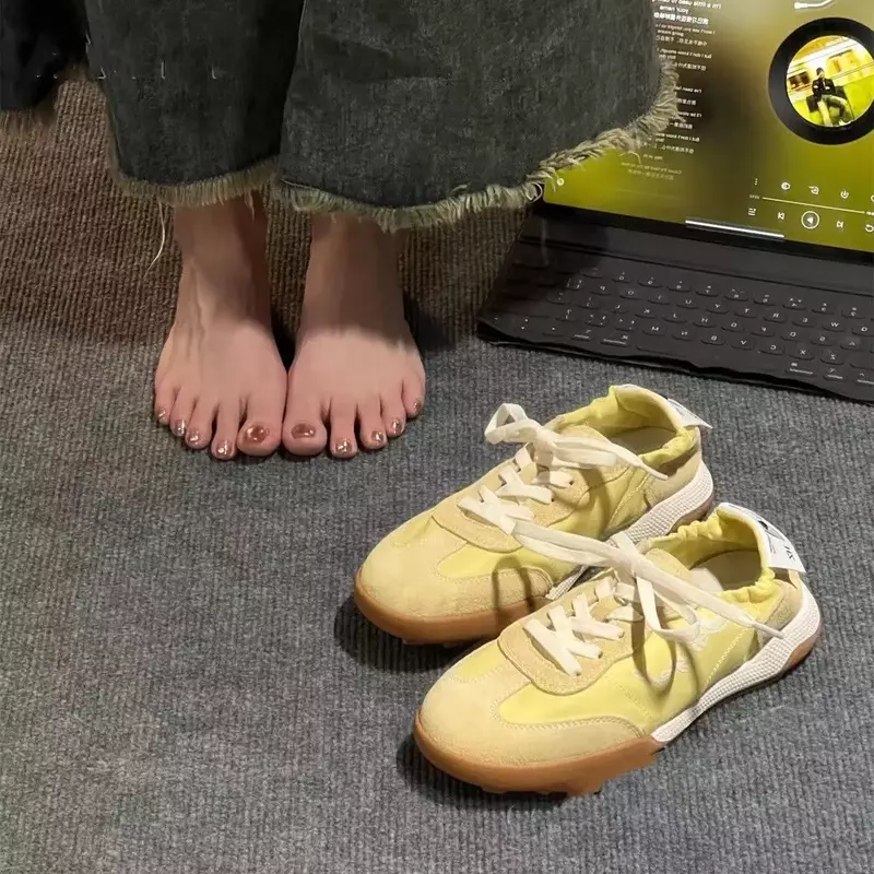 Trampki damskie wulkanizują buty sportowe na co dzień wiosna lato 2024 koreańskie tenisowe damskie modne obuwie do biegania w stylu Vintage
