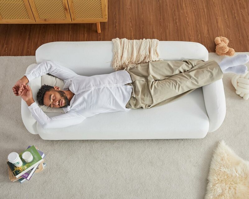 Sofá moderno do sofá da nuvem com Boucle macio estofado, sofá confortável do assento para a sala de estar, a casa e o escritório, sofá curvado