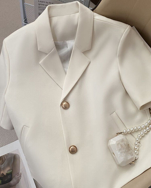 Blazer elegante de manga corta para mujer, chaqueta de oficina con cuello con muescas, prendas de vestir informales simples, Tops de traje Beige, moda coreana