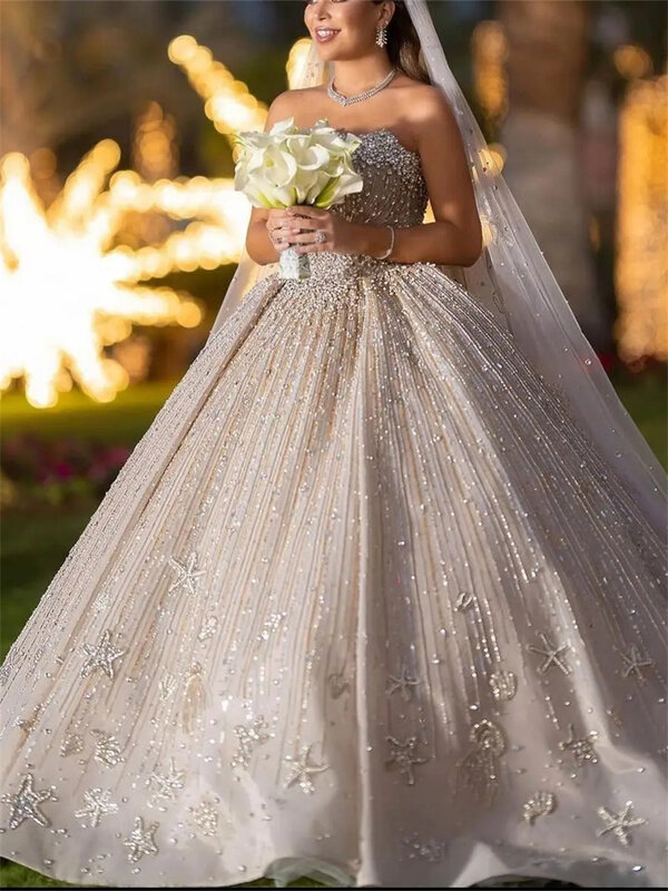 Charming Strapless Wedding Dress 2024 Elegant Sleeveless Ball Gown Luxurious Beaded Wedding Gown Dreamy Robe De Mariee