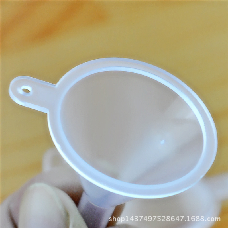 Mini imbuto di plastica imbuti per olio liquido a bocca piccola strumenti per forniture di laboratorio forniture sperimentali scolastiche