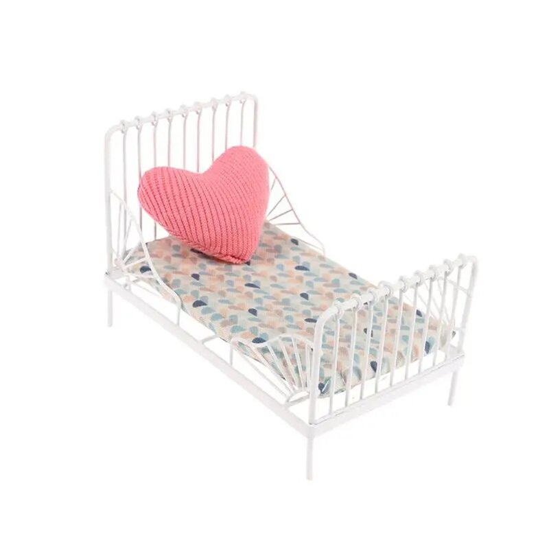1set 1:12 Dollhouse Dollhouse Mini Iron Bed Cradle Bed Simulation Dollhouse Bedroom Bed Mini Iron Bed Model