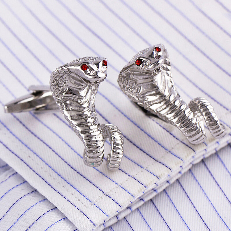 Novelty Cufflinks Silver Color Animal Snake Crystal Design Cuff Links Shirt High Quality Cufflinks for Mens Gifts Jewellery