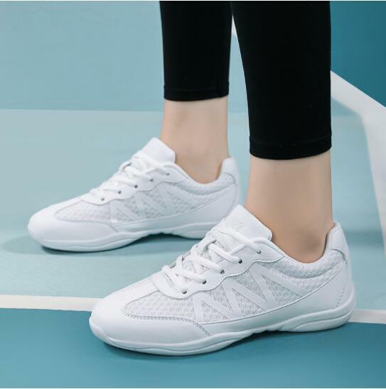 รองเท้าเชียร์สีขาวสำหรับเด็กผู้หญิง, รองเท้าฝึกเต้นระบายอากาศได้ดีรองเท้าเทนนิสรองเท้าแข่งกีฬาเยาวชนน้ำหนักเบารองเท้าผ้าใบ zapatos