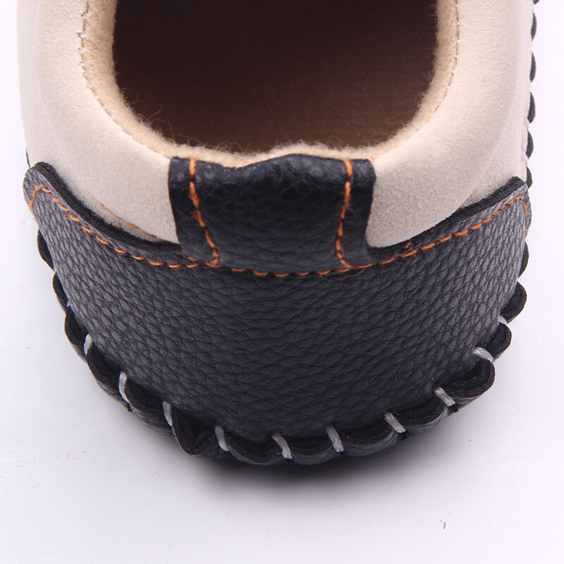 Scarpe da bambino a passo singolo con cuciture opache fatte a mano di nuovo arrivo scarpe da neonato di 01 anni scarpe da bambino