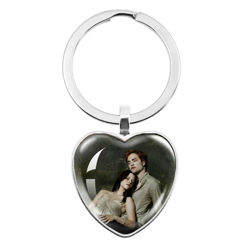 Film o zmierzchu Bella Edward Jacob Renesmee brelok do kluczy szklane serce ręcznie wykonany wisiorek damska biżuteria na prezent mężczyzn