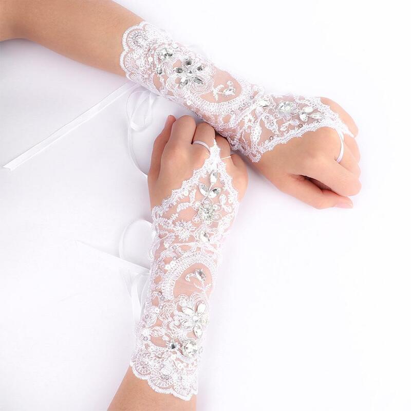 Популярные свадебные перчатки с бусинами для невесты, короткие перчатки без пальцев, кружевные перчатки