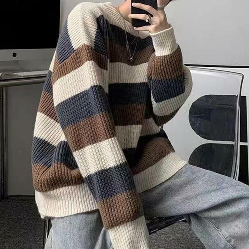 Suéter combinando cores masculino, suéter de malha colorblock listrado, pulôver grosso e quente com gola O para outono e inverno