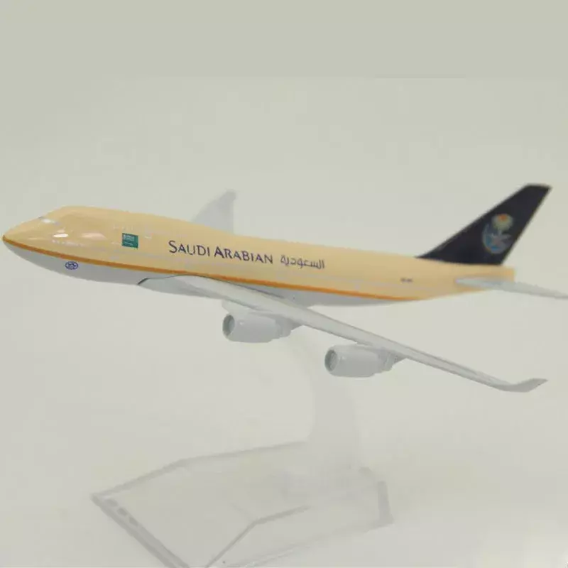 Modello di aereo in scala 1:400 Saudi B747 16CM modello originale finito simulazione in lega regalo giocattolo da collezione statico
