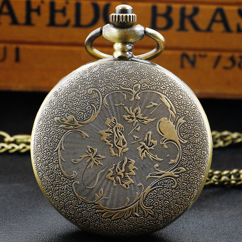 Nuovo arrivo bronzo squisito Hollow Dengin donne Vintage orologio da tasca al quarzo collana ciondolo regali per le donne o l'uomo