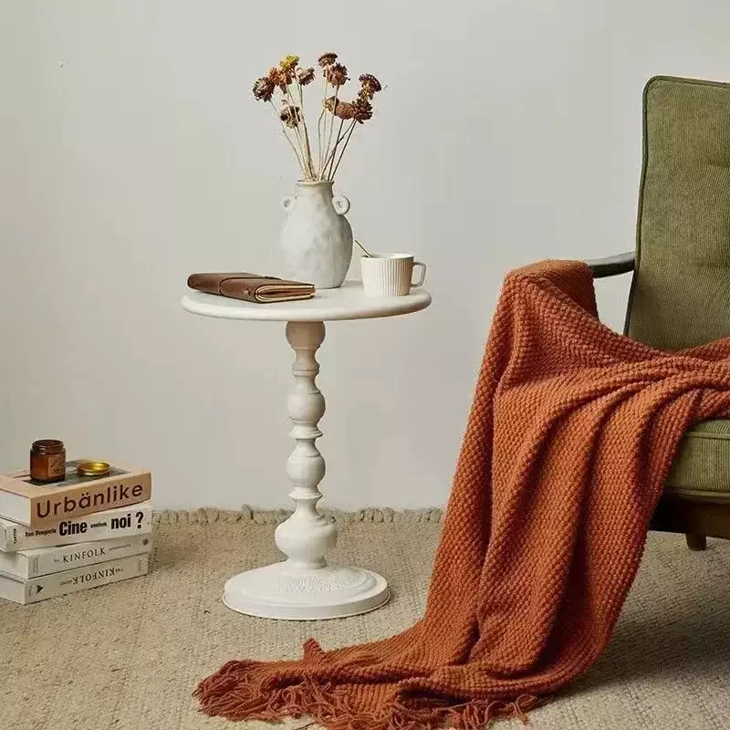 Кофейный столик, минималистичный современный прикроватный столик для балкона, гостиной, американский стиль, подходящий диван, железный винтажный маленький круглый роскошный