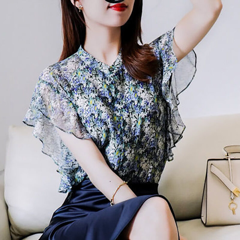Blus kantor wanita, kemeja sifon bunga lengan kupu-kupu bercetak elegan Musim Panas 2024 longgar netral