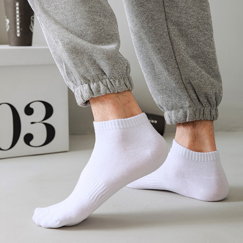 ถุงเท้าผ้าฝ้ายผู้ชายแฟชั่น5/10/20คู่ถุงเท้าสำหรับผู้หญิงสีทึบระบายอากาศได้ดีถุงเท้าแบบข้อสั้นสำหรับนักธุรกิจ