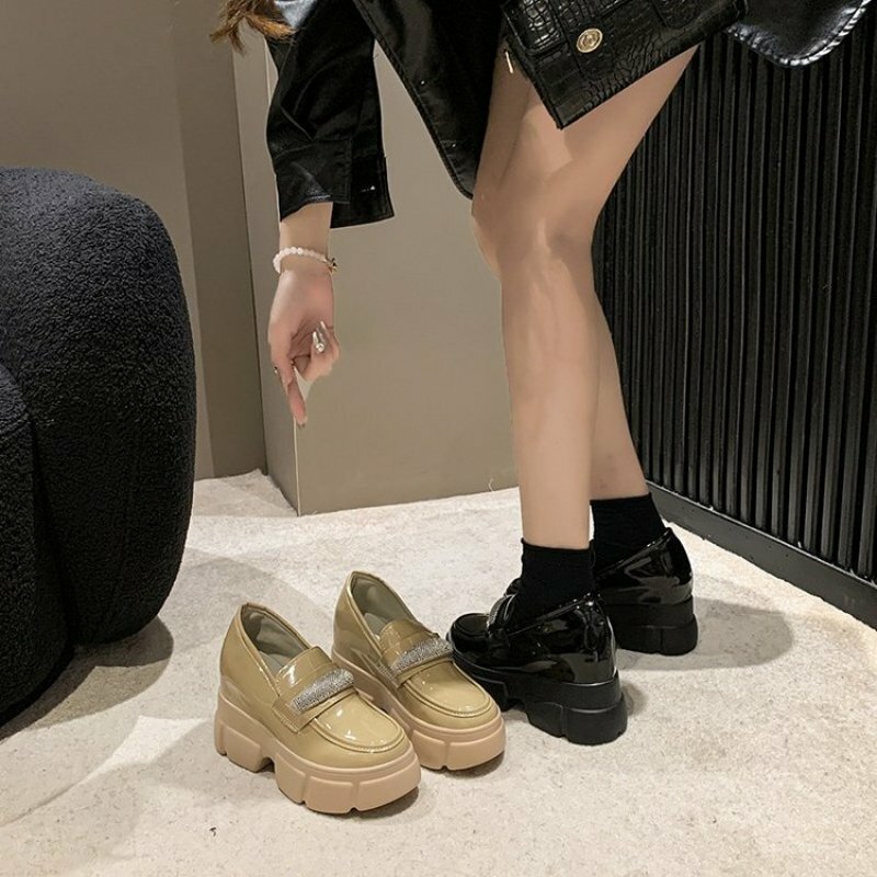Casual Woman Shoe Female Footwear British Style Round Toe All-Match Loafers With Fur Autumn Oxfords Slip-on Clogs Platform Dress