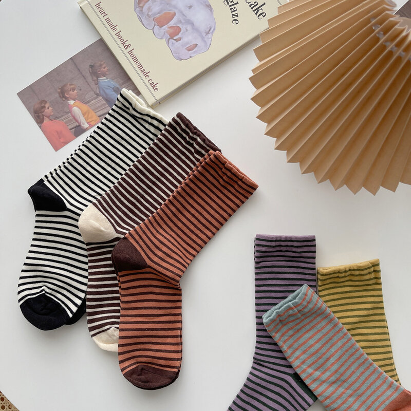 Retro Gestreiften Socken Kinder der Frauen Medium Rohr Socken Frühjahr und Herbst Baumwolle Strümpfe Koreanische Strümpfe Japanischen Socken