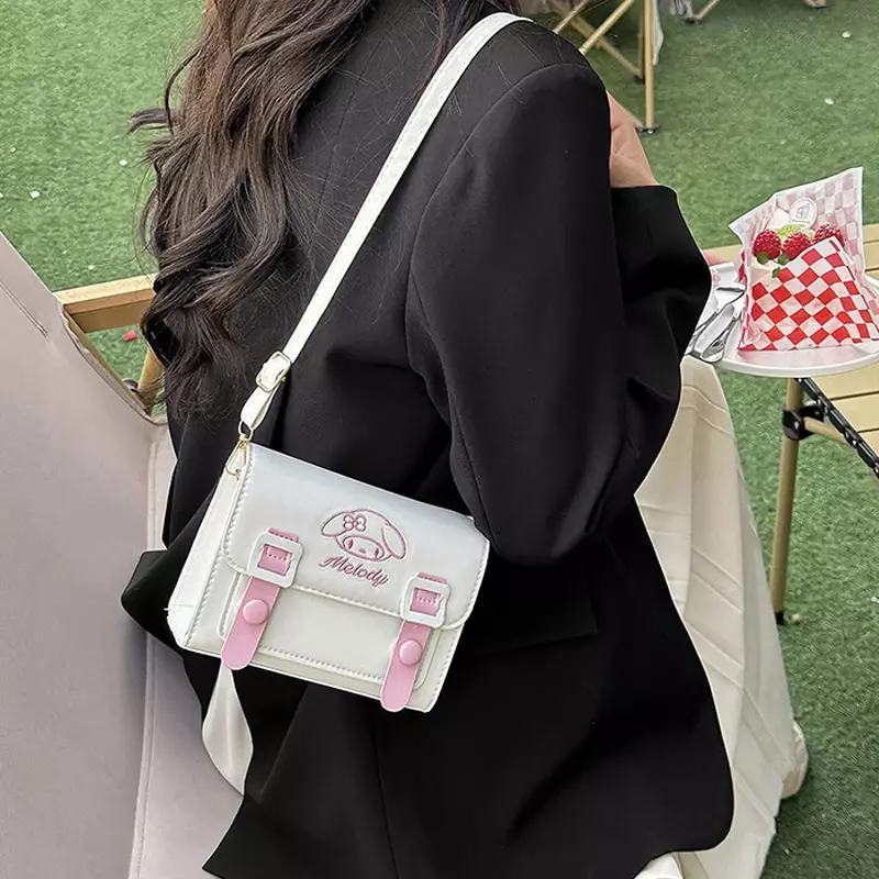 กระเป๋าสะพายข้างลายอะนิเมะ Sanrio 2024กระเป๋าแบรนด์หรูสำหรับผู้หญิงกระเป๋าแบรนด์ดังลาย Hello Kitty Melody Kuromi