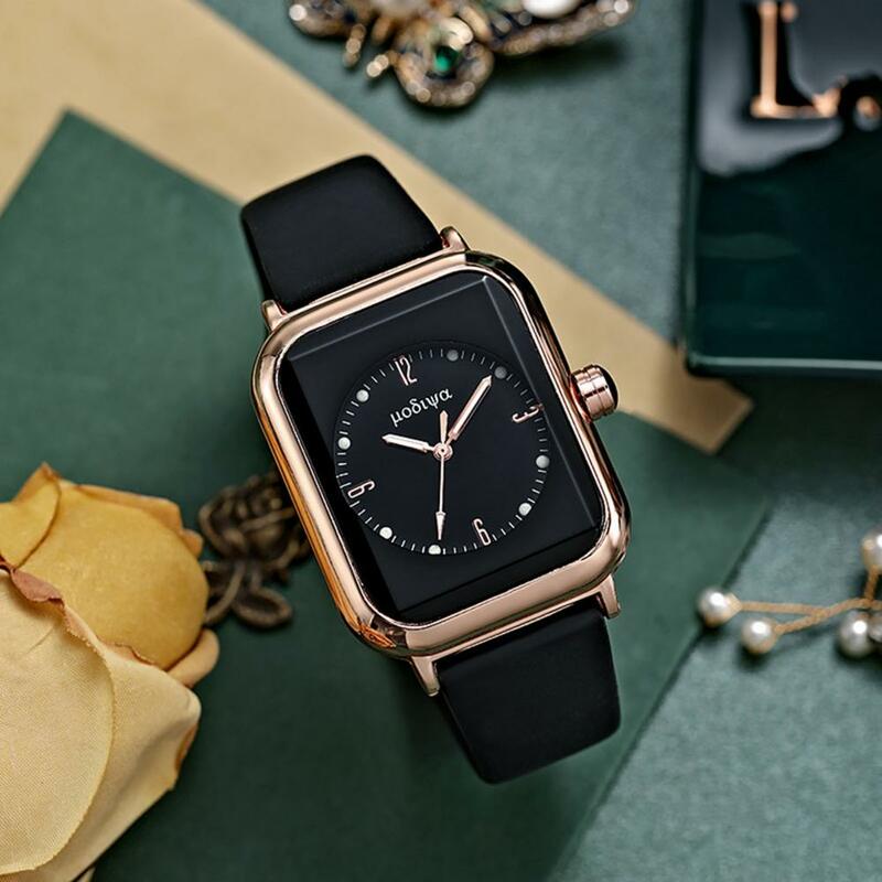 Square Watch Exquisite Square Dial Quartz Watch with Silicone Strap Night Light High Accuracy Timepiece for Sweet Wristwatch