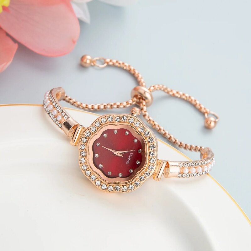 2023 여성용 귀여운 꽃 팔찌 시계, 다이아몬드 크리스탈 시계, 패션 쿼츠 손목시계, 무료 배송