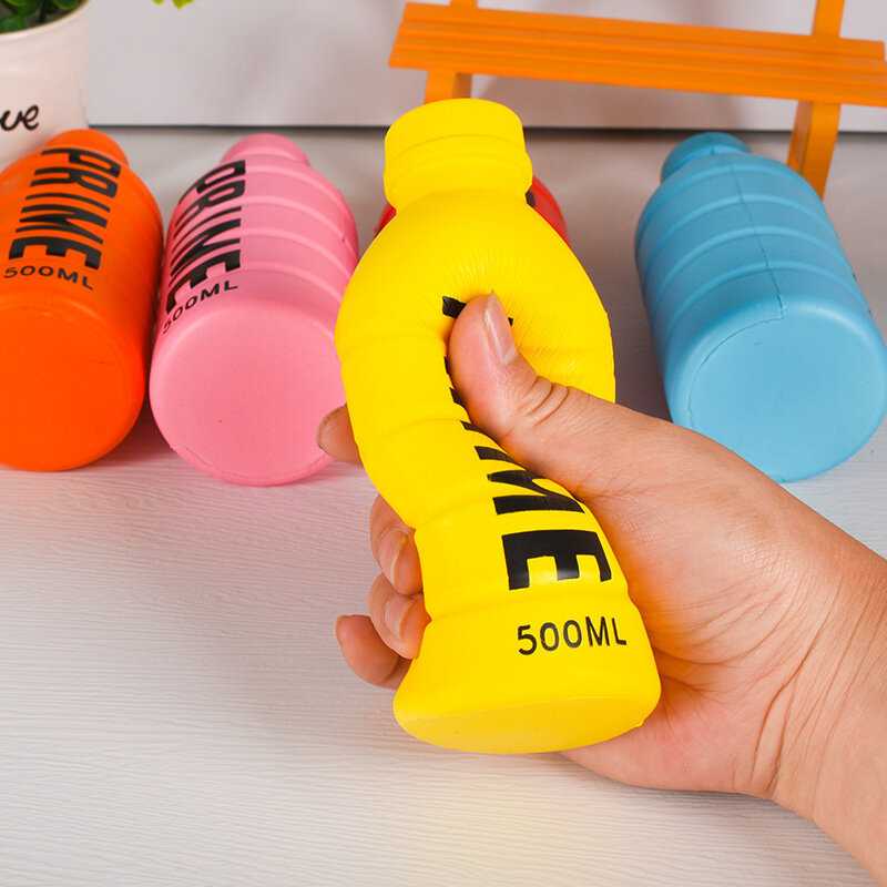 อุปกรณ์วันเกิดสำหรับเด็กกาแฟลาเต้อเมริกาโน่ของเล่นแบบบีบอัด Relief botol minuman ได้ป้องกันความเครียด