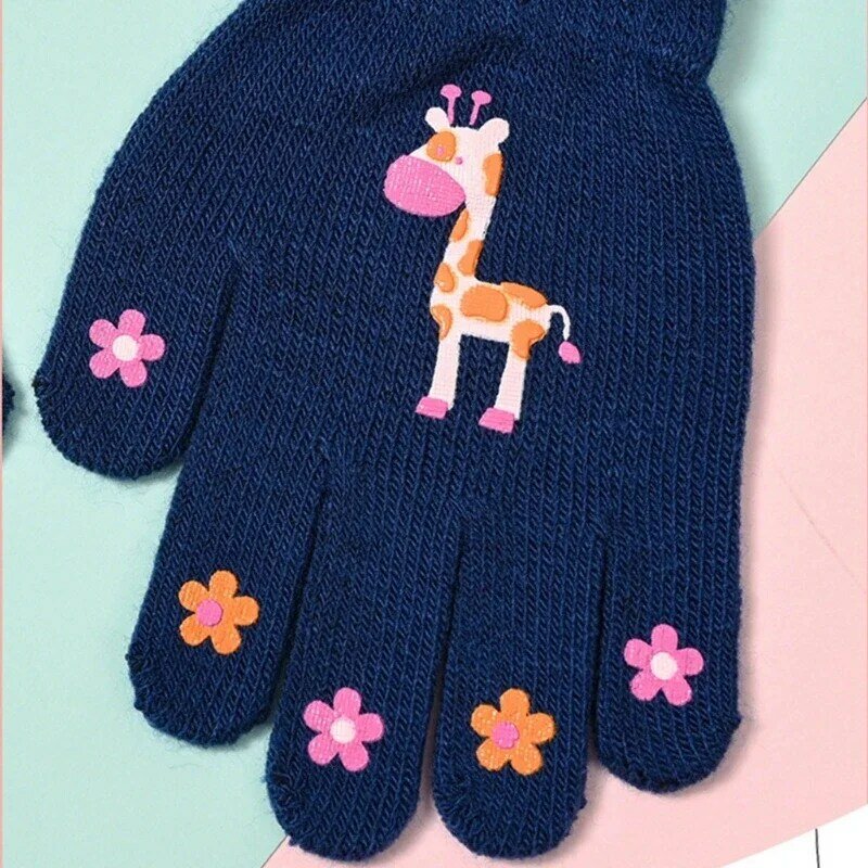 Guanti invernali caldi guanti lavorati a maglia con motivo a cartoni animati, guanto spesso all'uncinetto per bambini, ragazzi e