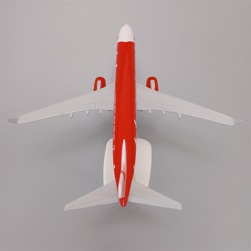 Air Tasia-レプリカ737 b737,金属合金,飛行機モデル,日曜大工,ホイール,飛行機,飛行機,20cm