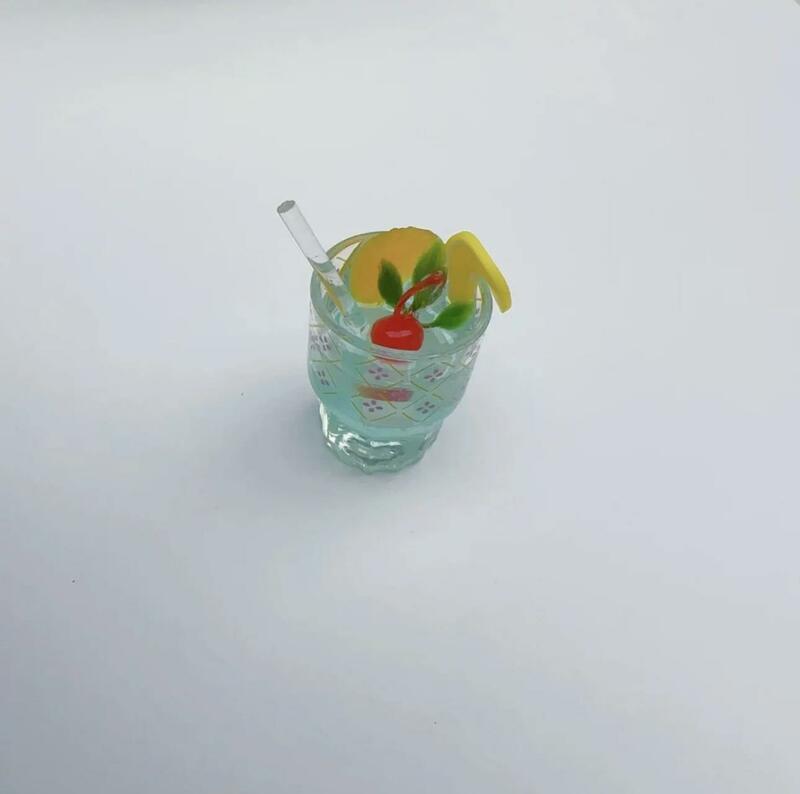 Capsula giocattolo simulazione cibo giocattolo creativo bevanda fresca gelato frullato portachiavi in miniatura accessori borsa