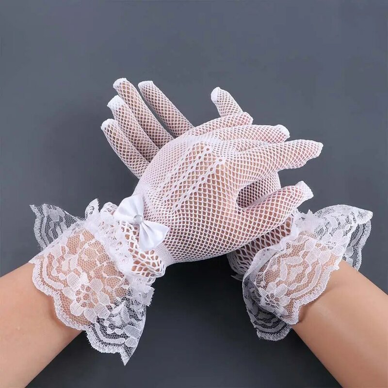Korean New Sexy Lace Flower Gloves Women Elegant Hollow Fishnet Mittens Breathable Bow Crystal Anti-UV Driving Gloves