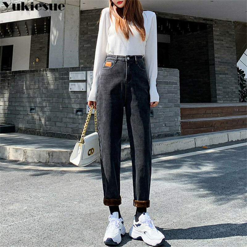 Женские зимние утепленные повседневные брюки с высокой талией, бархатные шаровары, модные теплые свободные уличные джинсы в Корейском стиле