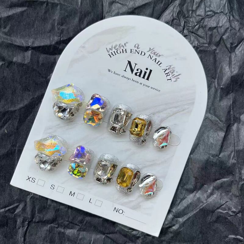 10pcs Handmade Short Rhinestone Round Manicure Decoration Cute Wearable Full Cover with Design Acrylic Nail Tip Art  ﻿