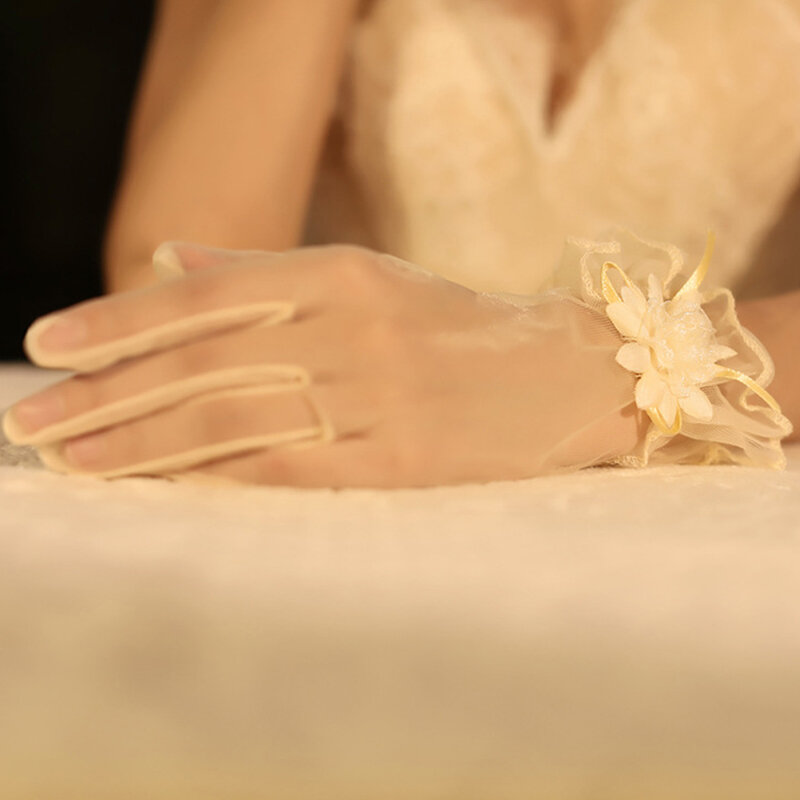 Sarung tangan renda pengantin pernikahan, sarung tangan jala pendek krisan kecil putih Pernikahan 1 pasang