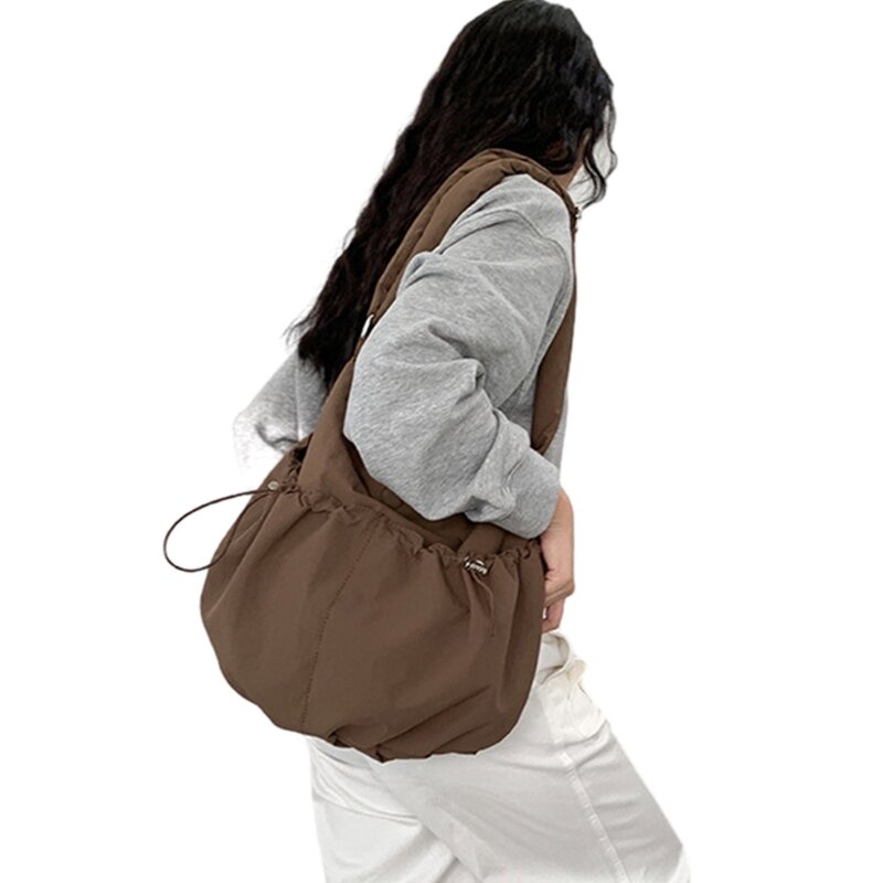กระเป๋าสะพายไหล่มีเชือกรูดจีบกระเป๋าอเนกประสงค์ความจุขนาดใหญ่กระเป๋าไนลอนสำหรับเด็กผู้หญิง