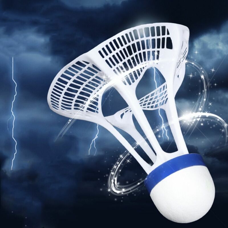 Durevole 3 pezzi antivento volano da Badminton palla resistenza al vento accessori per l'allenamento forniture sportive all'aperto Nylon multicolore