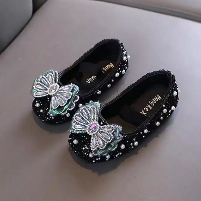 รองเท้าเด็กผู้หญิงประดับพลอยเทียมปักเลื่อมใหม่2024ฤดูใบไม้ร่วง H975รองเท้างานแต่งงานสำหรับเด็กผู้หญิงติดโบว์ไข่มุกแฟชั่น