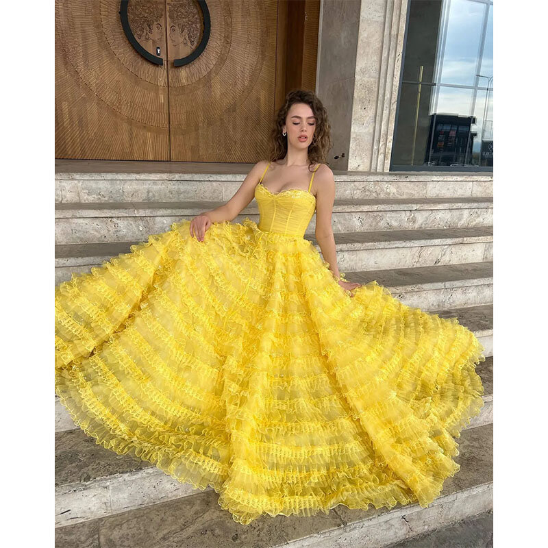 Sexy Yellow Prom Dresses Spaghetti Straps Bone Bodice Evening Gowns Tiered Skirt Formal Red Carpet Long Special Occasion dress