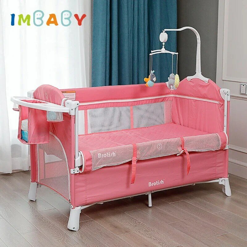 سرير أطفال محمول متعدد الوظائف مع طاولة حفاضات ، مهد حديثي الولادة ، سرير هزاز للأطفال ، عمر 0-6 سنوات
