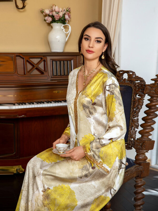 Eid Satijnen Jurk Voor Vrouwen Abaya Diamant Print V-Hals Vestidos Largos Ramadan Moslimfeest Lange Jurk Riem Dubai Robe Jalabiya